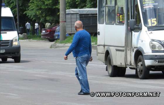 Як у Кропивницькому пішоходи порушують правила дорожнього руху