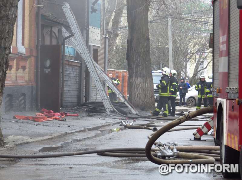 пожежа кафе «Адмірал» у кропивницькому фото Ігоря Філіпенка