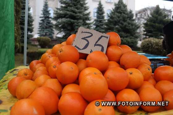 У Кропивницькому почали дорожчати мандарини 
