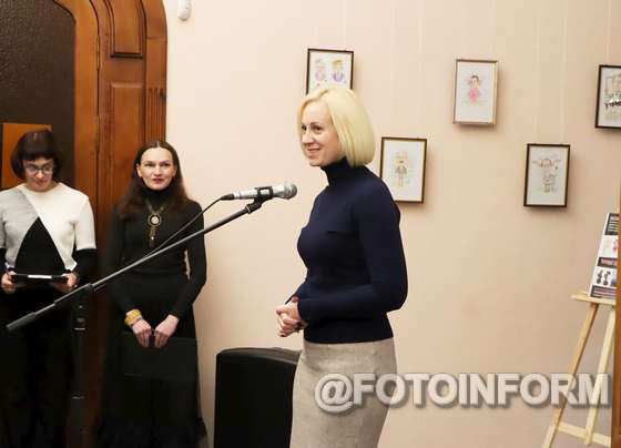 У Кропивницькому відкрили виставку – військово-політичної карикатури (ФОТО)