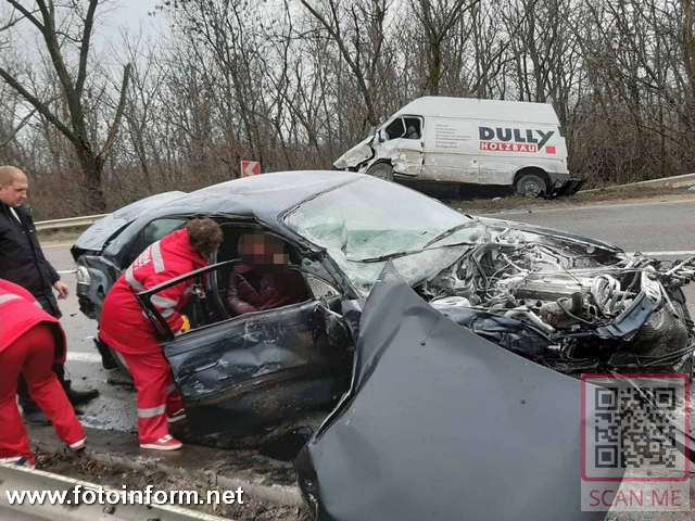 На Кіровоградщині у аварії постраждала пасажирка