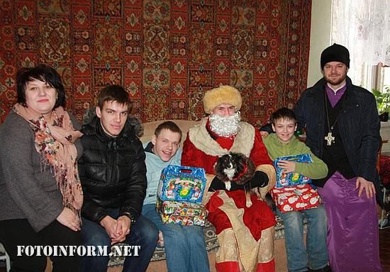У Кропивницькому привітали дітей з обмеженими можливостями, Шукрутою Людмилою, протоієрей Іван Шемедюк