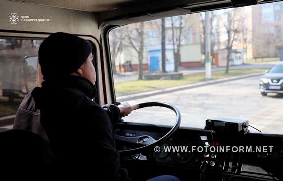 У Кропивницькому перевіряли, як водії реагують на рух спецтранспорту 