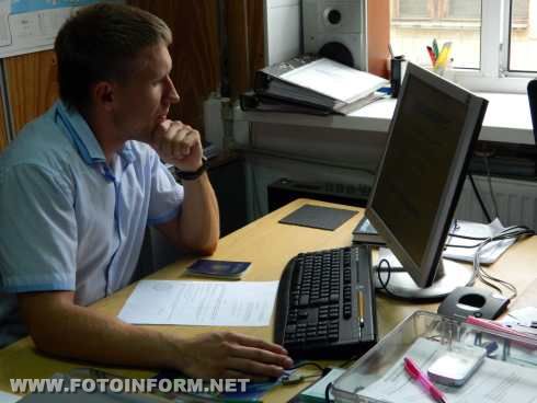 У Кіровограді майбутні агенти з митного оформлення здають іспити (фото)