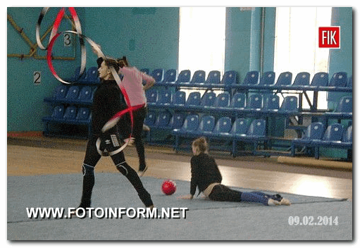 Кировоградские спортсменки усердно готовятся к предстоящему соревнованию Кубка Украины по художественной гимнастике.