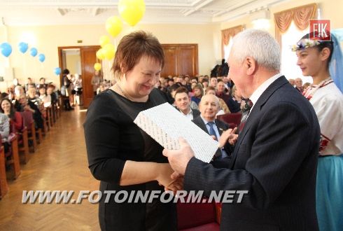 Сегодня, 5 декабря, в Кировоградском городском совете прошли торжества по случаю Дня местного самоуправления. 