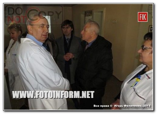 Кировоград: в городской поликлинике появился иммуно-ферментный анализатор (фоторепортаж)