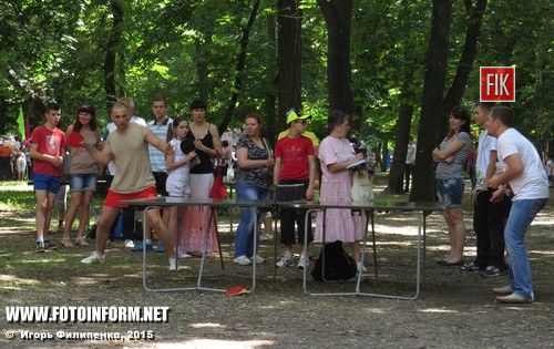 Сегодня, 1 июня, в парке культуры и отдыха «Ковалевский» прошла детско-юношеская акция "Детский балаган". 