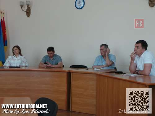 Сегодня, 24 июня, в Кировоградском городском совете состоялось второе заседание координационной группы по вопросам организации подготовки и проведения общественных слушаний и общественного опроса. 