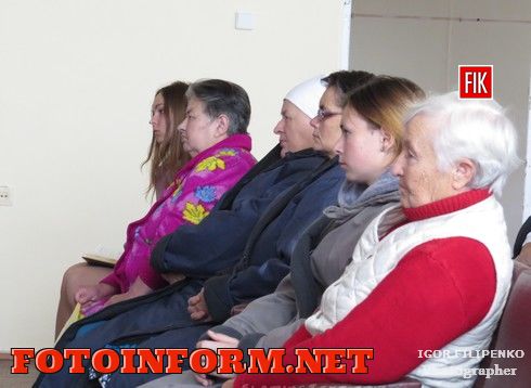 Сегодня, 17 октября, в Кировоградском областном онкологическом диспансере маммологи провели встречу с жительницами нашего города.