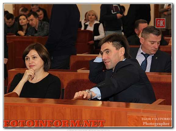 Сегодня в Кировоградском городском совете состоялось первое заседание депутатов седьмого созыва.