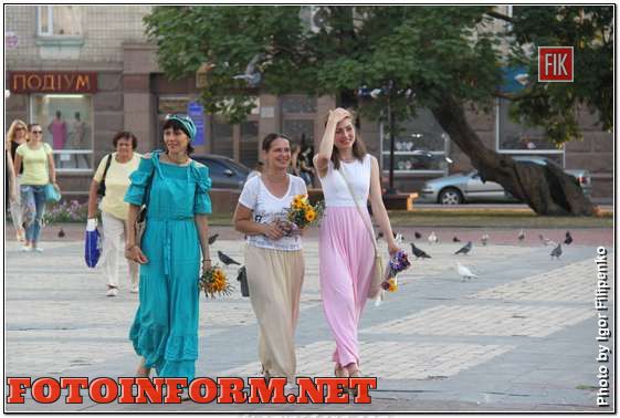Кропивницкий: Международный флешмоб женственности в фотографиях, фото Игоря Филипенко