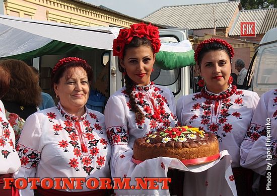 Кропивницкий: в центре города состоялась предпраздничная ярмарка (фоторепортаж)