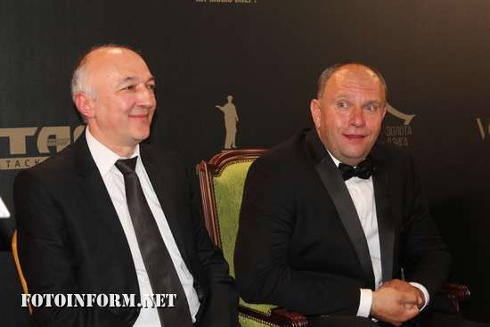 У Києві вручили Першу Національну Кінопремію, готелі Fairmont Grand Hotel.