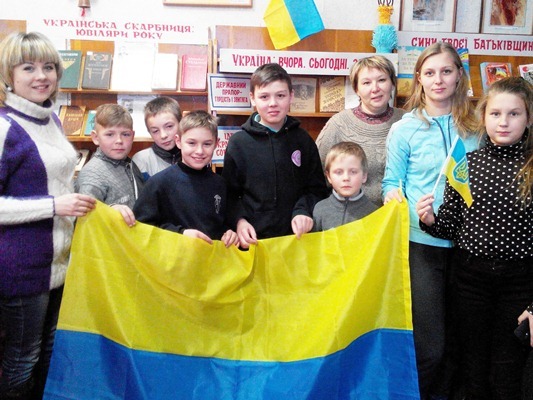 Захід пройшов 17 січня у філії №18 з метою формування громадянина – патріота України. Важливо саме сьогодні ростити свідомих, вихованих особистостей та прививати любов до своєї держави.