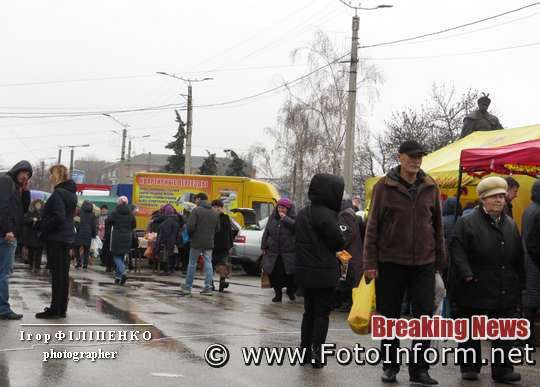 фото игоря филипенко, У Кропивницькому відбувся передноворічний ярмарок (фоторепортаж)