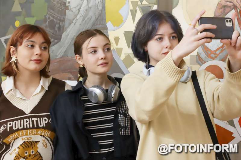 У музеї Кропивницького робили цікаві селфі