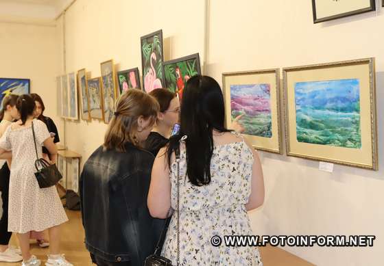 У Кропивницькому відкрилася виставка студентів ЦДУ