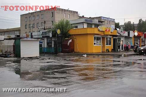 Кировоград: ураган с градом крушил все вокруг (ФОТО)