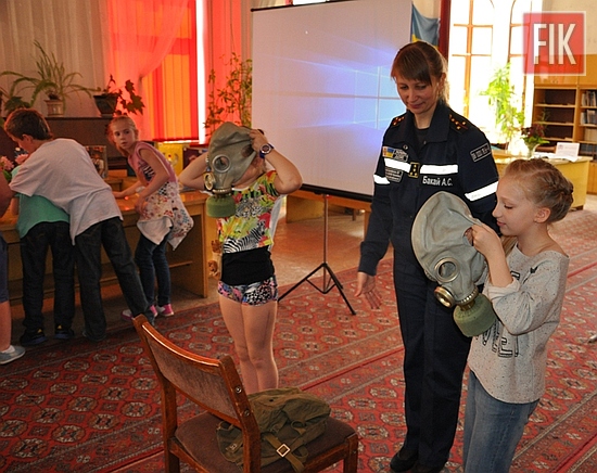 У Кіровограді відбулося відкриття виставки дитячих малюнків