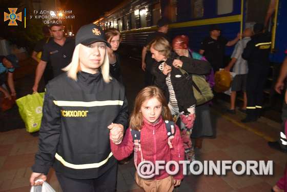У Кропивницький прибув черговий евакуаційний потяг з Донеччини 