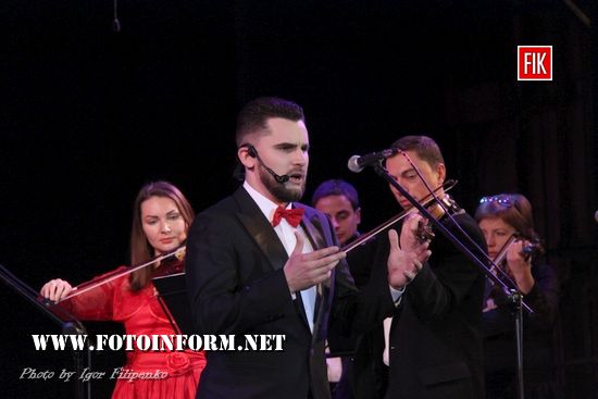 У Кропивницькому відбувся перший сольний концерт Олександра Безая, Solo Classic, кіровоградська філармонія, кропивницький новини