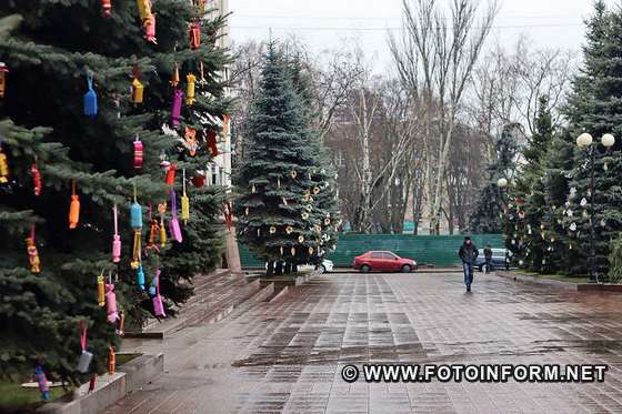 У Кропивницькому готуються до новорічних свят 