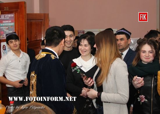 Узбецькі студенти у Кропивницькому відсвяткували Навруз (ФОТО,ВІДЕО) - Новини на FotoInform.net