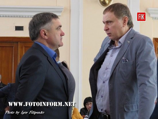 У Кропивницькому знову не відбулося засідання міської ради (ФОТО)