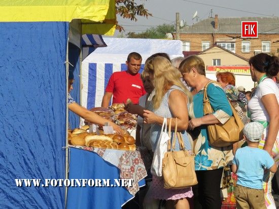 Предсвятковий ярмарок у Кропивницькому