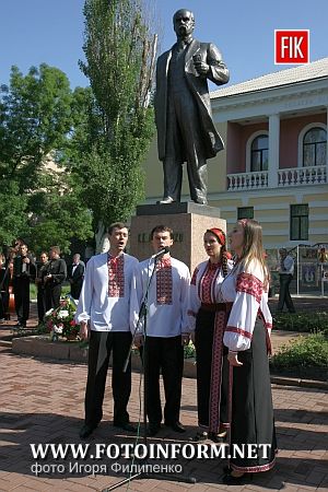 Сегодня исполнилось 152 года со дня перезахоронения Тараса Шевченко.