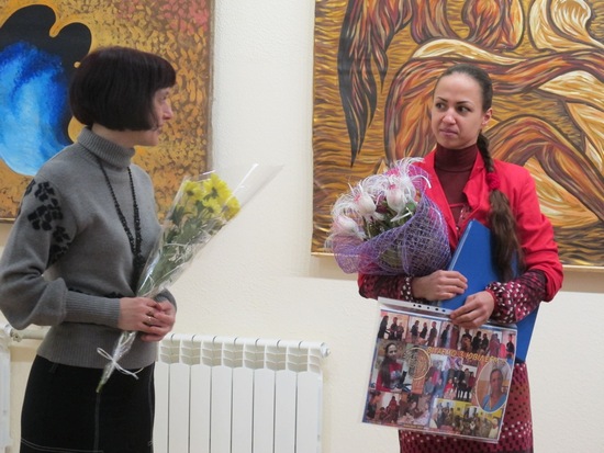 4 квітня 2017 року в Кіровоградському обласному художньому музеї відбулося відкриття персональної виставки творів члена Національної спілки художників України, дизайнера Марії Ачкасової «Вільний політ» (живопис, графіка, портрет та картини з серії «Нова хвиля») до ювілею художниці.