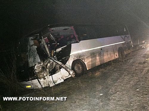 На Кіровоградщині у зіткненні двох автобусів постраждали 11 людей