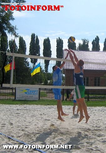 У Кіровограді відбулись змагання з пляжного волейболу (ФОТО)