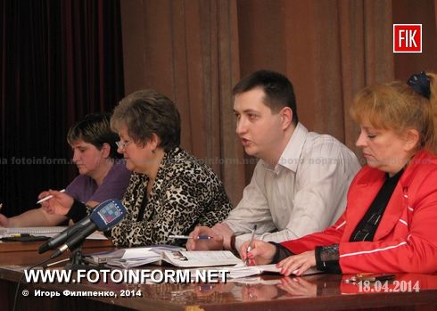 18 апреля в Кировоградском городском совете состоялось общественное слушание по поводу повышения тарифов в общественном транспорте нашего города.
