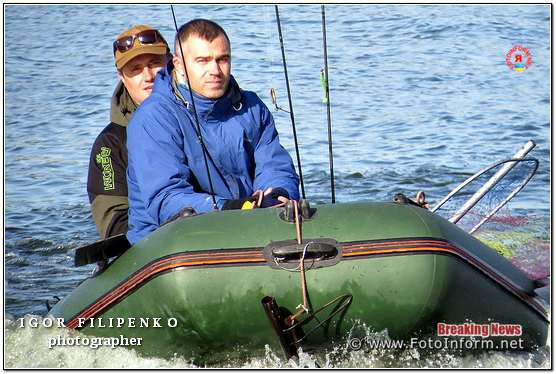 фото филипенко, Кропивницький, рибальський фестиваль у фотографіях, Двоє в човні - 2019