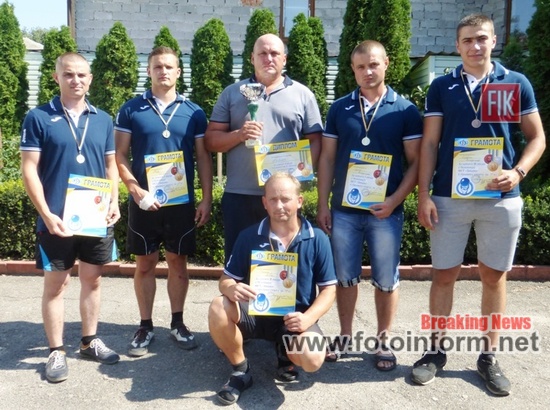 У Кропивницькому рятувальники здобули «золото» в змаганнях з гирьового спорту