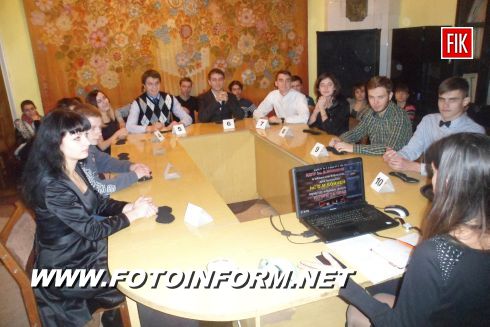 12 ноября студенты факультета истории и права КГПУ им. В.Винниченко, «перевоплотившись» в «мафию» и «мирных жителей» боролись за победу.