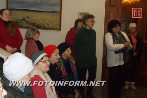 В Кировоградском областном художественном музее состоялось открытие выставки работ Майи Полищук, под названием «Квіткове розмаїття».