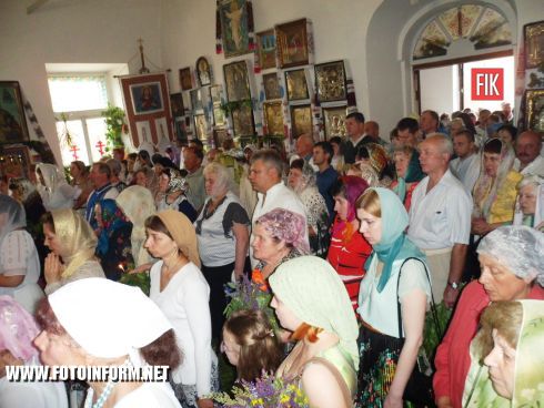 Кировоградцы празднуют Троицу (ФОТО)