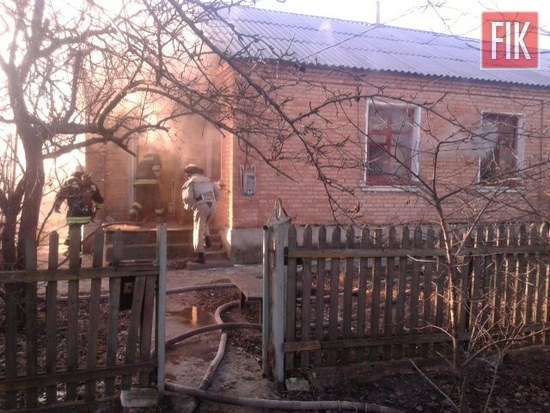 На Кіровоградщині рятувальниками приборкано 3 пожежі житлових будинків (ФОТО)