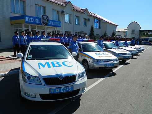 Працівники УДАІ в Кіровоградській області отримали нові автомобілі (ФОТО)
