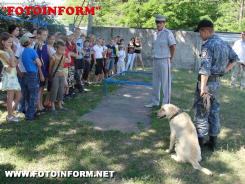 Міліціонери організували для учнів Кіровоградської школи-інтернату екскурсію (ФОТО)