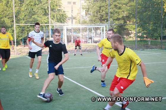 футбольный турнир среди молодежи