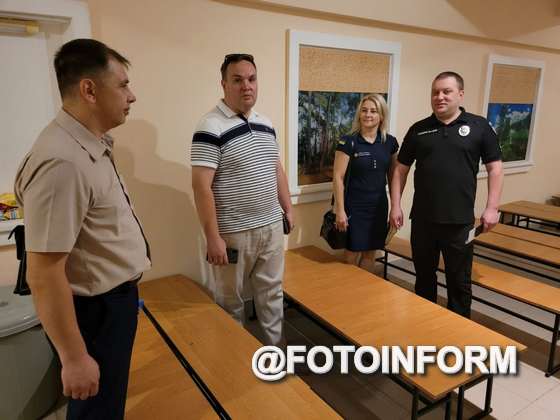 Надзвичайники проводять огляди укриттів у закладах освіти Кропивницького (ФОТО)