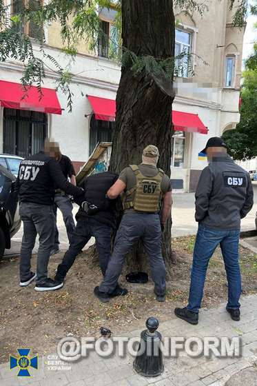 СБУ знешкодила в Одесі злочинне угруповання підсанкційного «злодія в законі» 