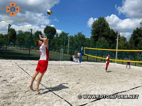 У Кропивницькому відбулися змагання з пляжного волейболу