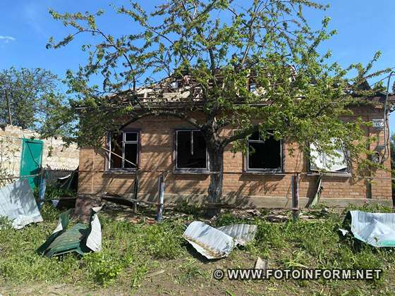 На Кіровоградщині триває ліквідація наслідків ракетного удару (ФОТО)