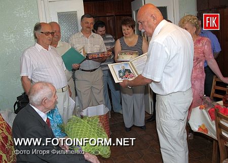 Герой Социалистического Труда Алексей Кошурко отметил свое 80–летие, сообщает FOTOINFORM