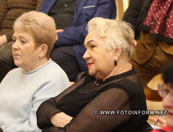 У Кропивницькому презентували нову книгу Валерія М`ятовича, фото Ігоря Філіпенка
